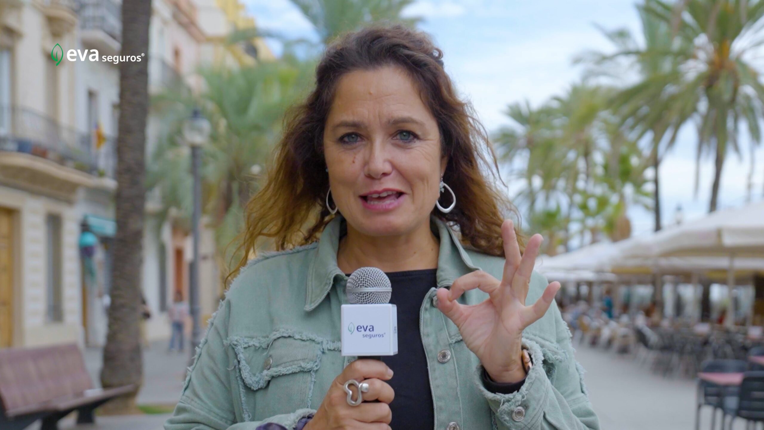 Creative Advertising Spot Example